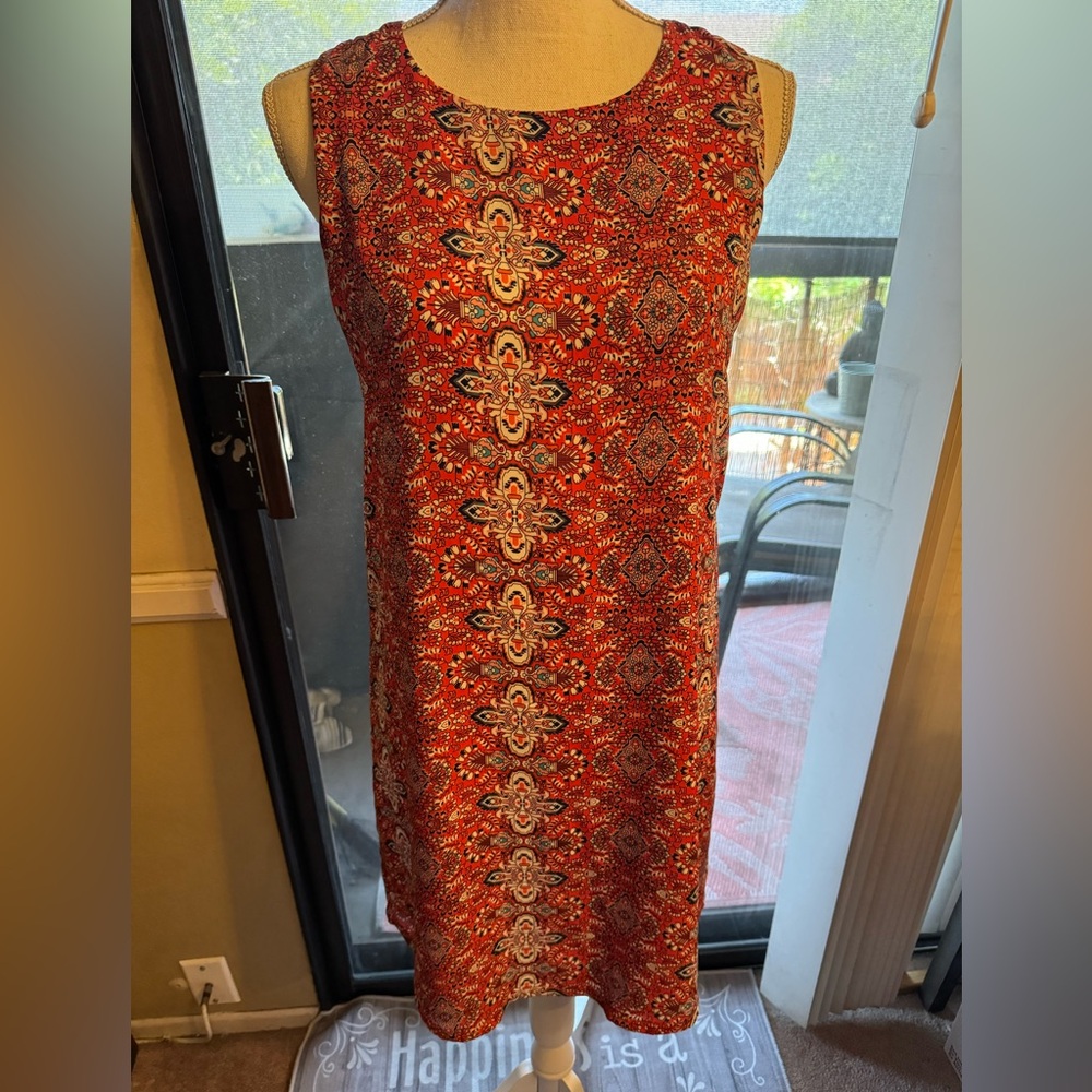 Olive & Oak Geometric Dress.